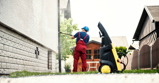 Animal Enclosure Cleaning in Lake Mack Forest Hills, FL